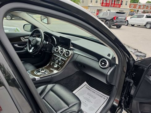 Used 2018 Mercedes-Benz C 300 4MATIC Sedan image 15