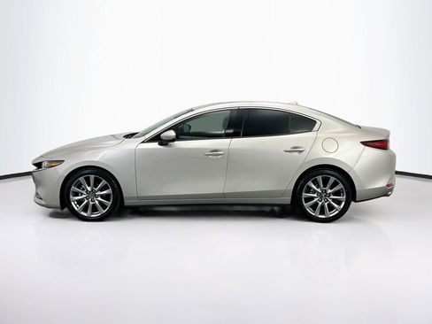 Used 2022 MAZDA MAZDA3 s image 8