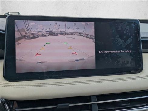 Certified 2025 INFINITI QX60 Pure image 14