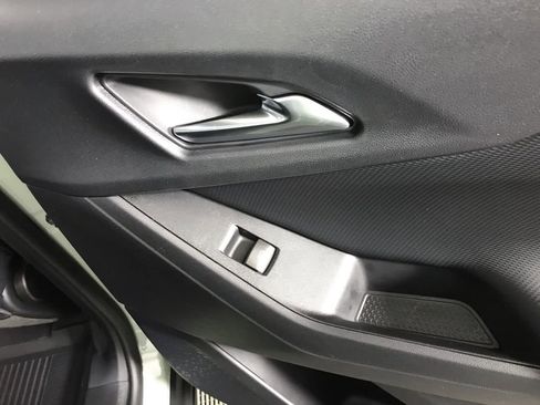 New 2026 Chevrolet Equinox LT w/ Convenience Package II image 20