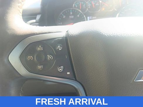 Used 2015 Chevrolet Suburban LTZ AWD/4WD image 23
