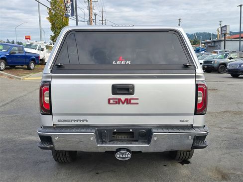 Used 2018 GMC Sierra 1500 SLT image 6