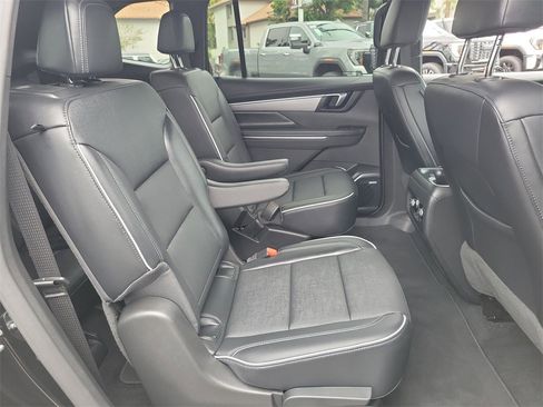 Used 2026 Buick Enclave Preferred image 27