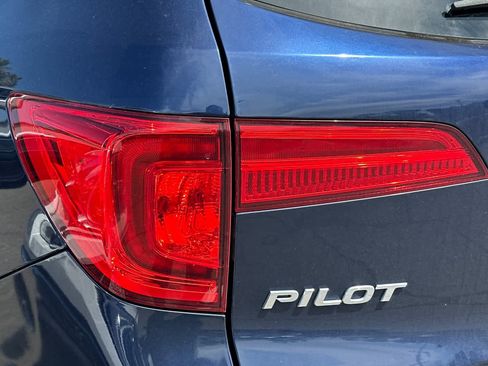 Used 2016 Honda Pilot EX image 20