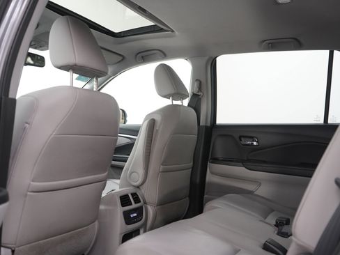 Used 2016 Honda Pilot EX-L image 20