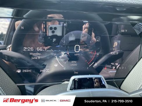 New 2026 GMC Yukon Denali w/ Denali Reserve Package AWD/4WD image 12