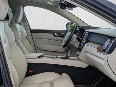 Used 2020 Volvo XC60 T5 Inscription w/ Protection Package Premier FWD image 27