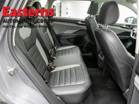 Used 2023 Volkswagen Taos SEL AWD/4WD image 22