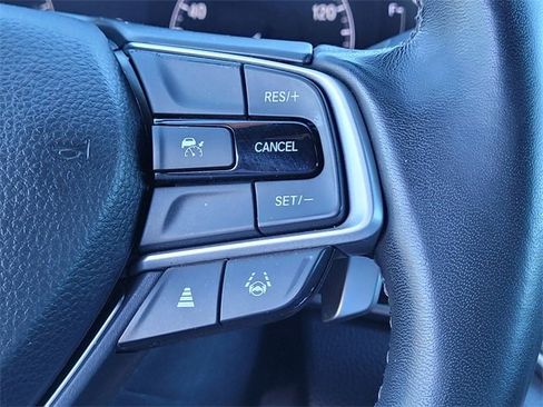 Used 2022 Honda Accord Sport image 19