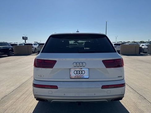 Used 2019 Audi Q7 3.0T Premium Plus w/ Premium Plus Package AWD/4WD image 4