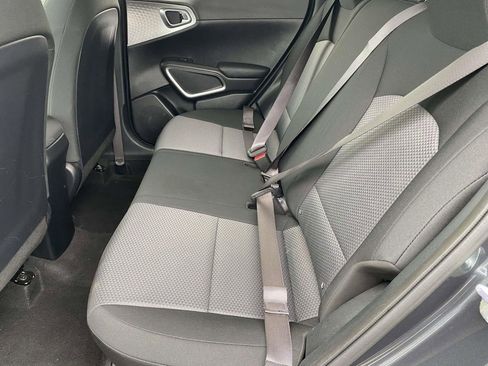 Used 2023 Kia Soul LX w/ Option Group 015 FWD image 10