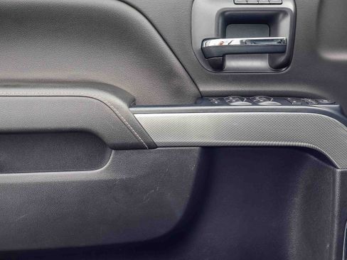 Used 2019 Chevrolet Silverado 2500 LTZ w/ Duramax Plus Package image 10