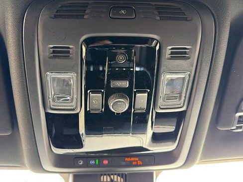 New 2026 GMC Yukon XL Denali w/ Advanced Technology Package image 37