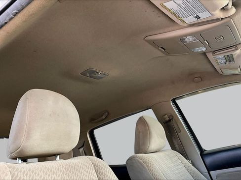 Used 2011 Toyota Tacoma PreRunner w/ SR5 Pkg #2 RWD image 13