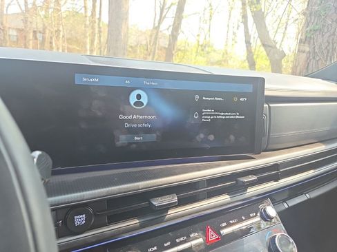 Used 2025 Hyundai Santa Fe Calligraphy image 24