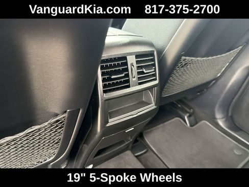 Used 2018 Mercedes-Benz GLE 350 image 25