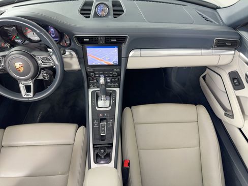 Certified 2018 Porsche 911 Carrera S image 16