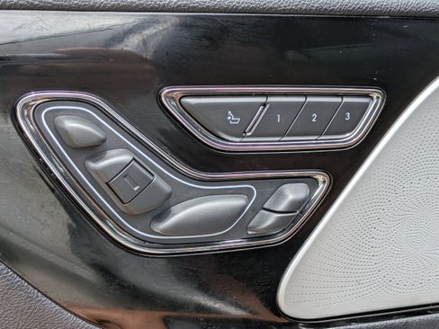 Used 2023 Lincoln Aviator Black Label w/ Class IV Trailer Tow Package image 27