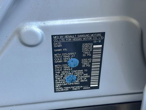 Used 2018 Nissan Rogue S image 26