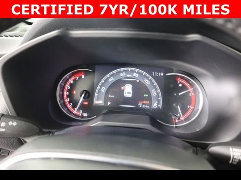 Used 2023 Toyota RAV4 XLE Premium AWD/4WD image 28