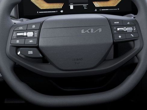 New 2026 Kia K4 LXS image 22