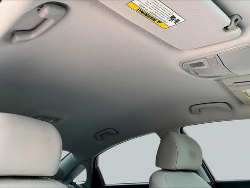 Used 2018 Hyundai Sonata SE FWD image 13