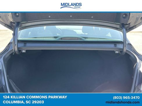 Used 2023 Hyundai Elantra SEL w/ Convenience Package FWD image 8
