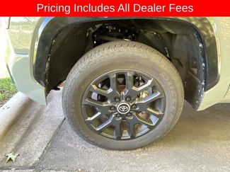 Used 2024 Toyota Tundra Platinum AWD/4WD video 2