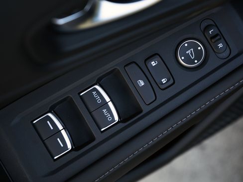 Used 2024 Honda Accord Sport image 38