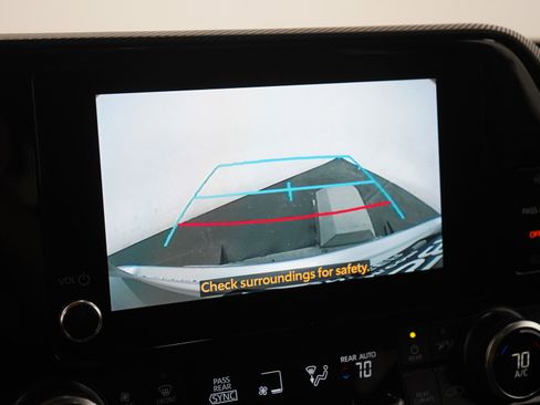 Used 2025 Toyota Highlander XSE image 29