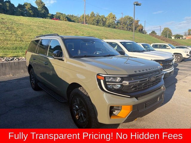 Used 2025 Ford Expedition Tremor AWD/4WD image 2