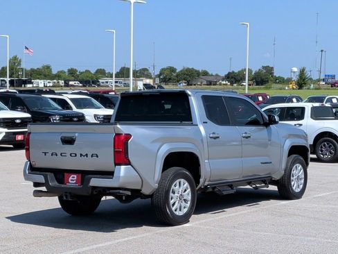 Used 2024 Toyota Tacoma SR5 RWD image 8