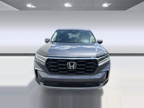 Used 2025 Honda Pilot EX-L image 6