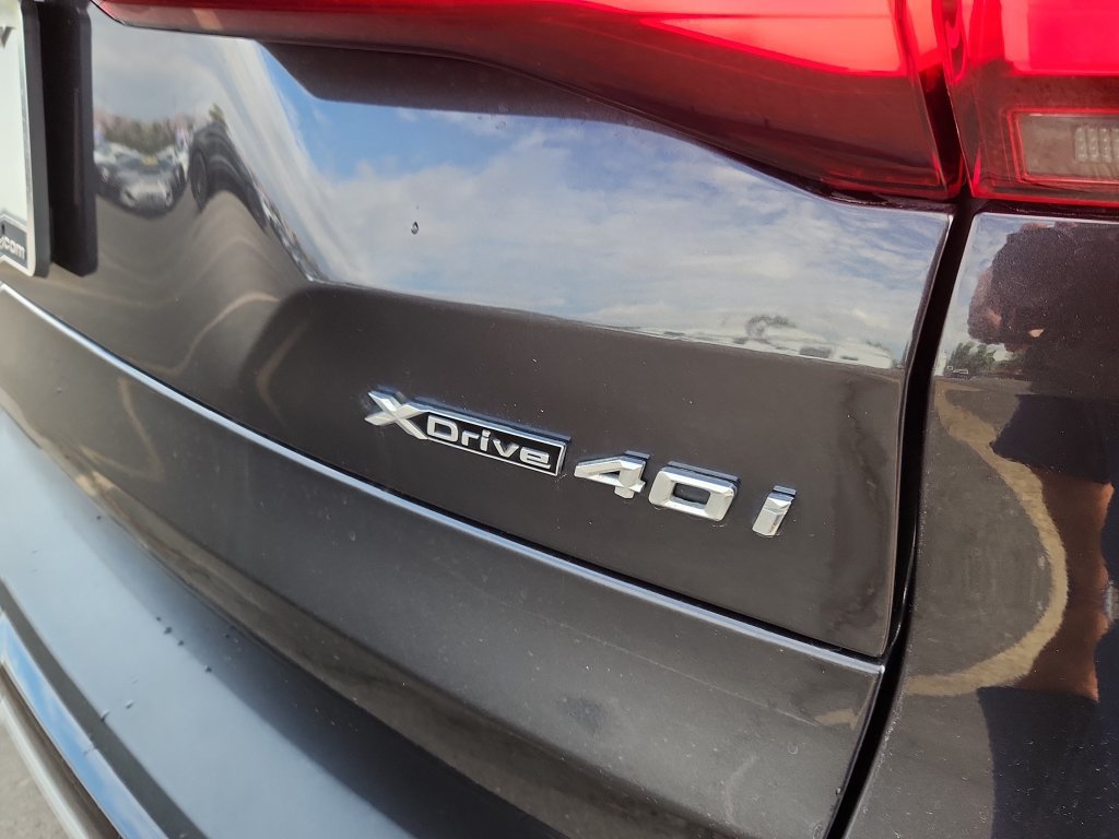 Used 2021 BMW X5 xDrive40i w/ Premium Package AWD/4WD image 14
