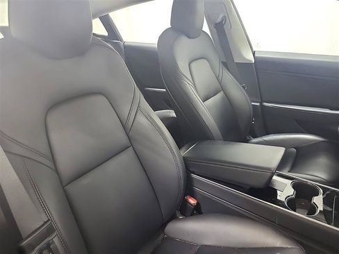 Used 2018 Tesla Model 3 Long Range AWD/4WD image 5