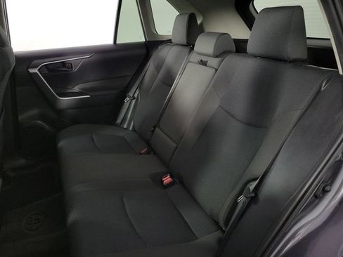 Used 2024 Toyota RAV4 LE FWD image 17