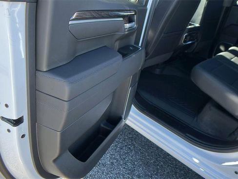 New 2026 Chevrolet Silverado 1500 LTZ w/ LTZ Premium Package image 17