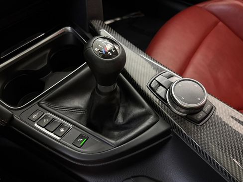 Used 2016 BMW M3 RWD image 18