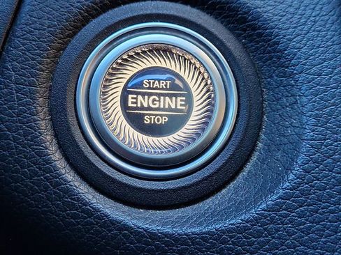 Certified 2021 Mercedes-Benz GLC 300 GLC 300 image 20