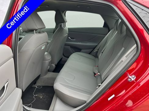 Used 2025 Hyundai Elantra Sport FWD image 27