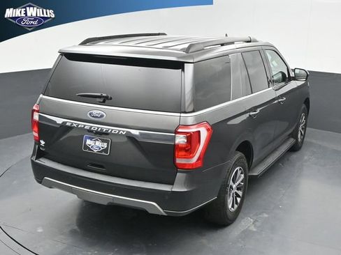 Used 2021 Ford Expedition XLT image 15