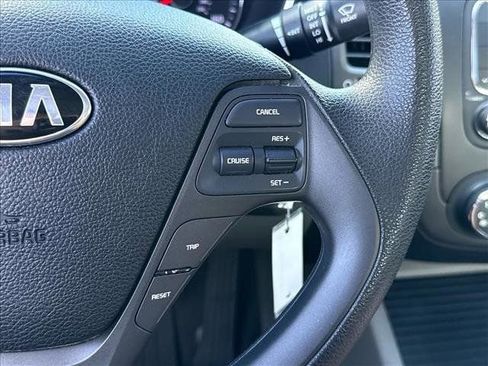 Used 2015 Kia Forte LX w/ Popular Package FWD image 19