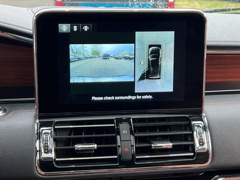 Certified 2021 Lincoln Navigator Reserve AWD/4WD image 27