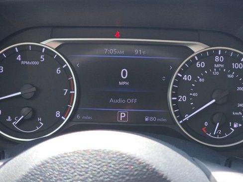 New 2025 Nissan Sentra SR w/ Trunk Package image 16