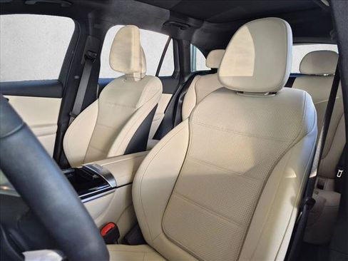 Certified 2026 Mercedes-Benz GLC 300 image 15