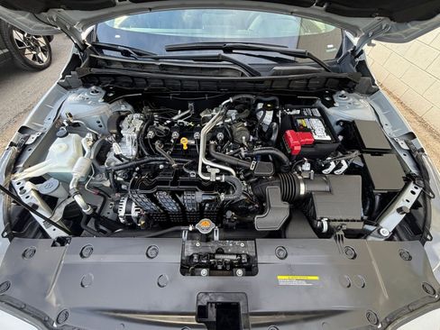 Used 2024 Nissan Altima 2.5 SV image 32