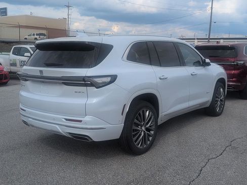 New 2026 Buick Enclave Avenir w/ Super Cruise Package AWD/4WD image 4