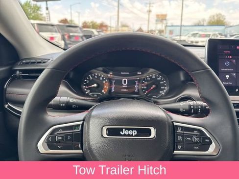 Used 2022 Jeep Compass Trailhawk w/ Trailer Tow Group AWD/4WD image 11
