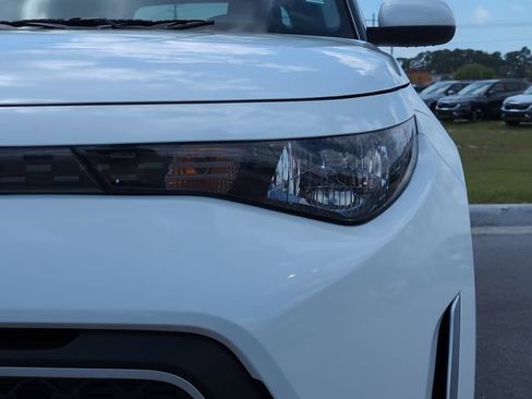 Used 2024 Kia Soul LX w/ Option Group 015 image 12