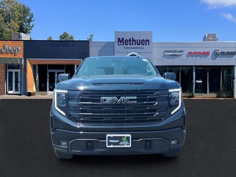 Used 2024 GMC Sierra 1500 Elevation AWD/4WD image 10